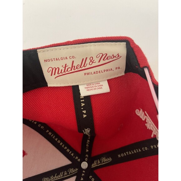 Los Angeles Lakers Hat Cap Snap Back Mens Red Mitchell & Ness NBA Basketball - Picture 4 of 7